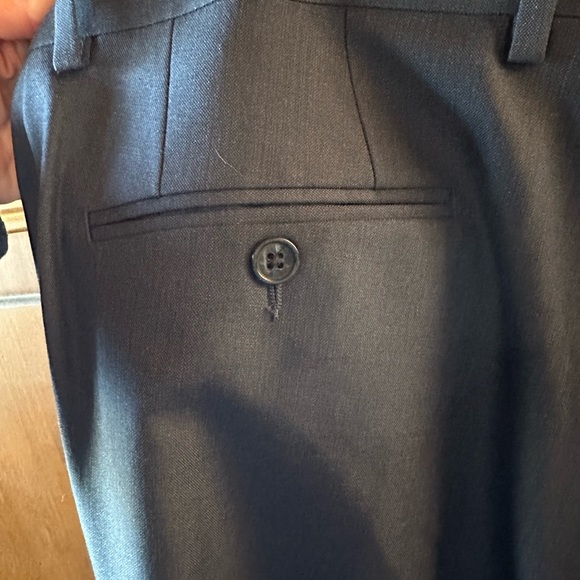 Mens Calvin Klein 36x34 suit pants Slim fit, charcoal. Excellent condition. - Picture 5 of 7
